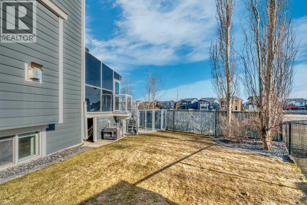 392 Rainbow Falls Way, Chestermere, Alberta  T1X 1S6 - Photo 5 - A2293151