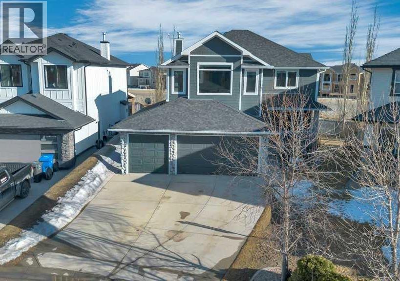 392 Rainbow Falls Way, Chestermere, Alberta