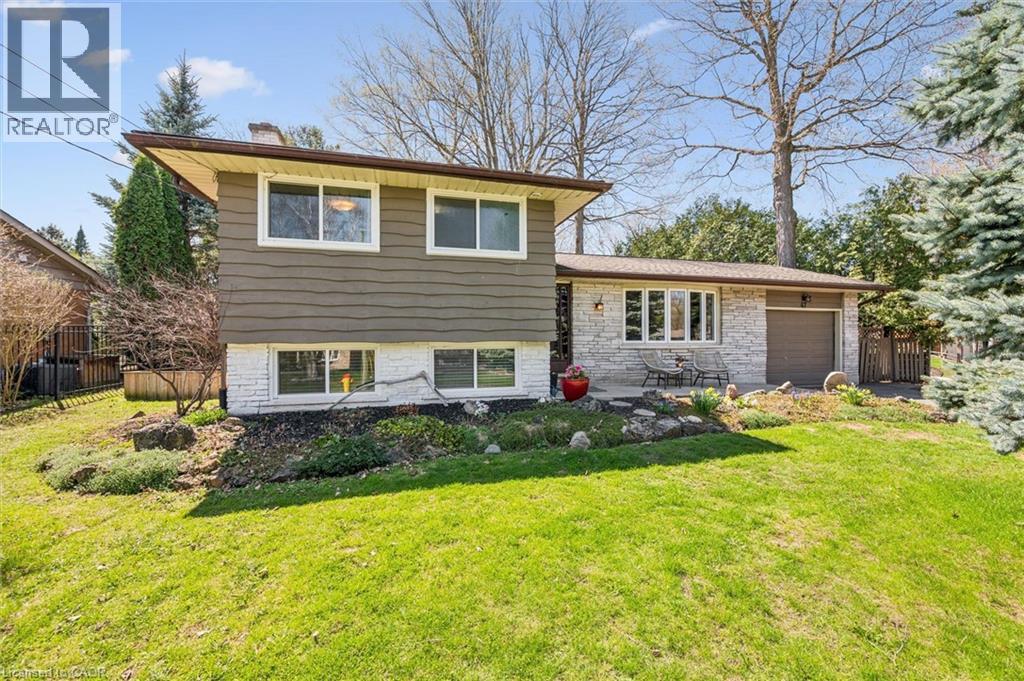 47 Hillcrest Lane, Kitchener, Ontario  N2K 1S9 - Photo 2 - 40822926