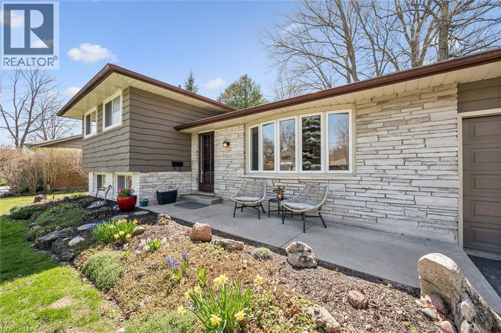 47 Hillcrest Lane, Kitchener, Ontario  N2K 1S9 - Photo 3 - 40822926