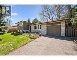 47 HILLCREST Lane, Kitchener, Ontario