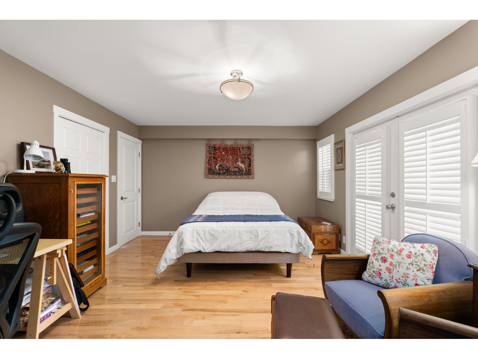 15535 Royal Avenue, White Rock, British Columbia  V4B 1N5 - Photo 21 - R3110188