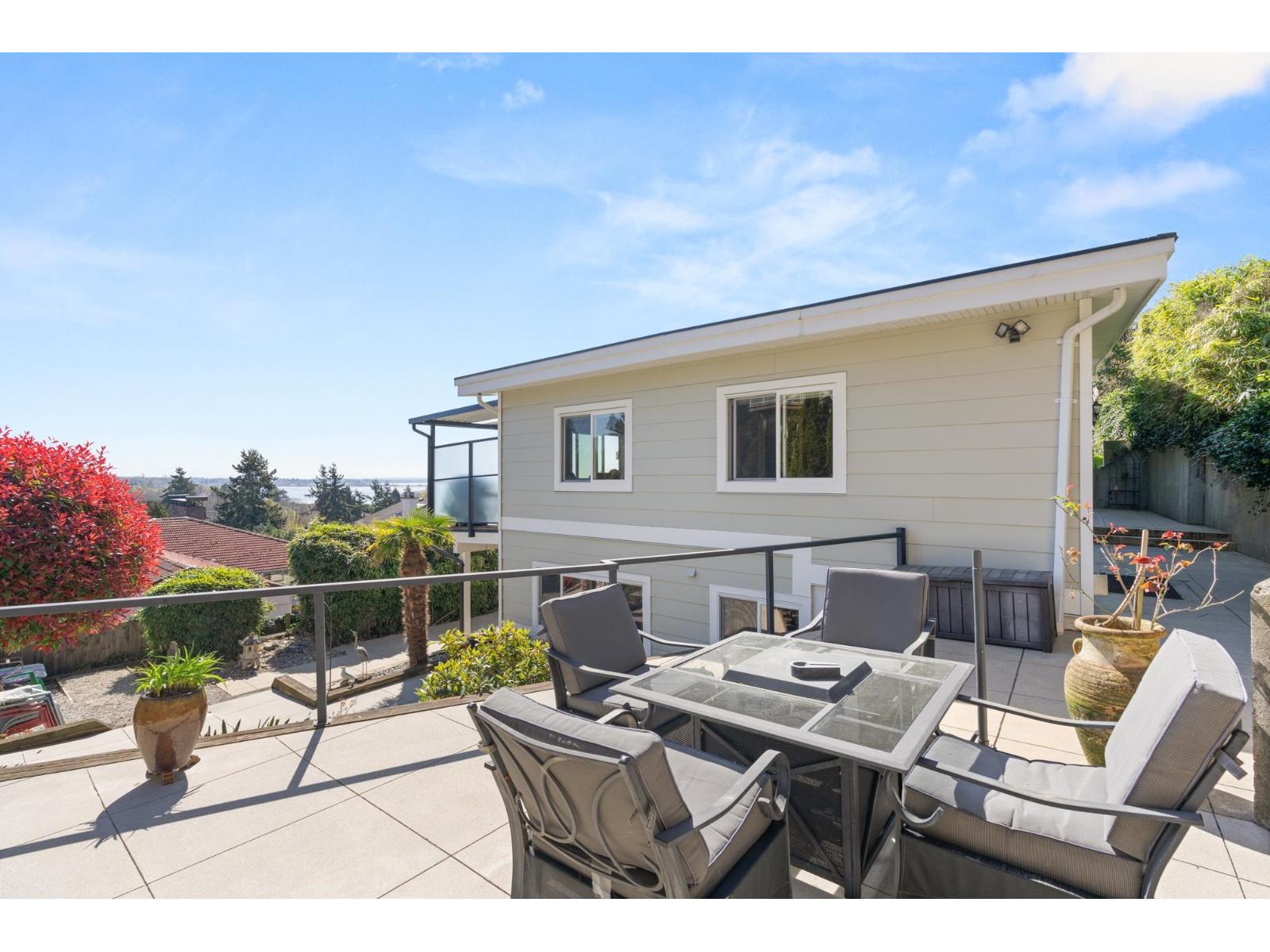 15535 Royal Avenue, White Rock, British Columbia  V4B 1N5 - Photo 37 - R3110188