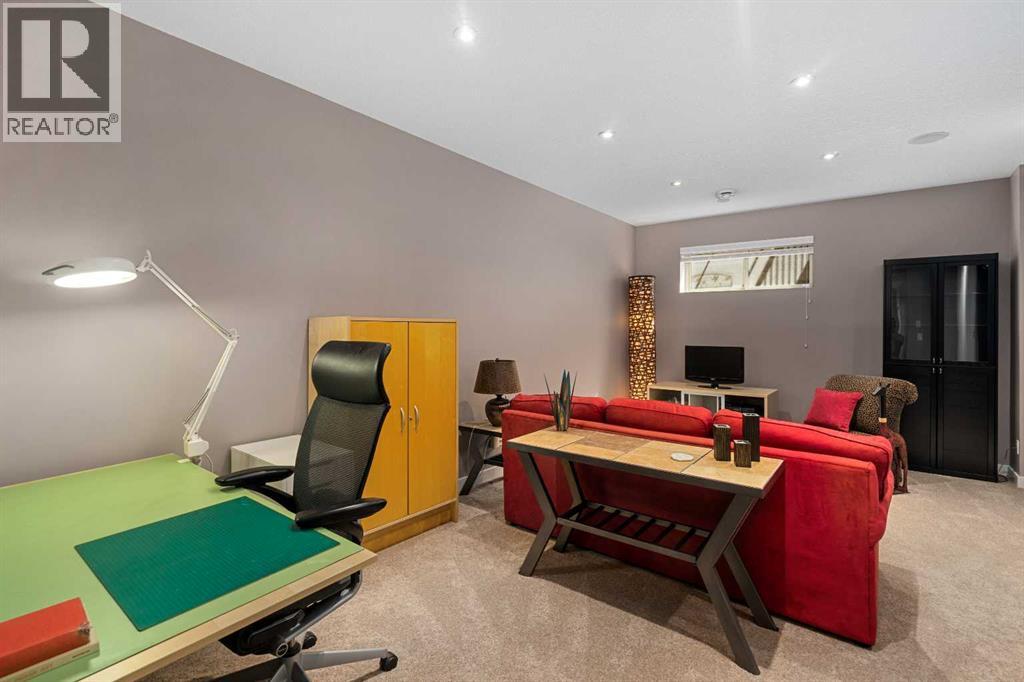 521 9 Avenue NE, Calgary, Alberta  T2E 0W2 - Photo 31 - A2294400