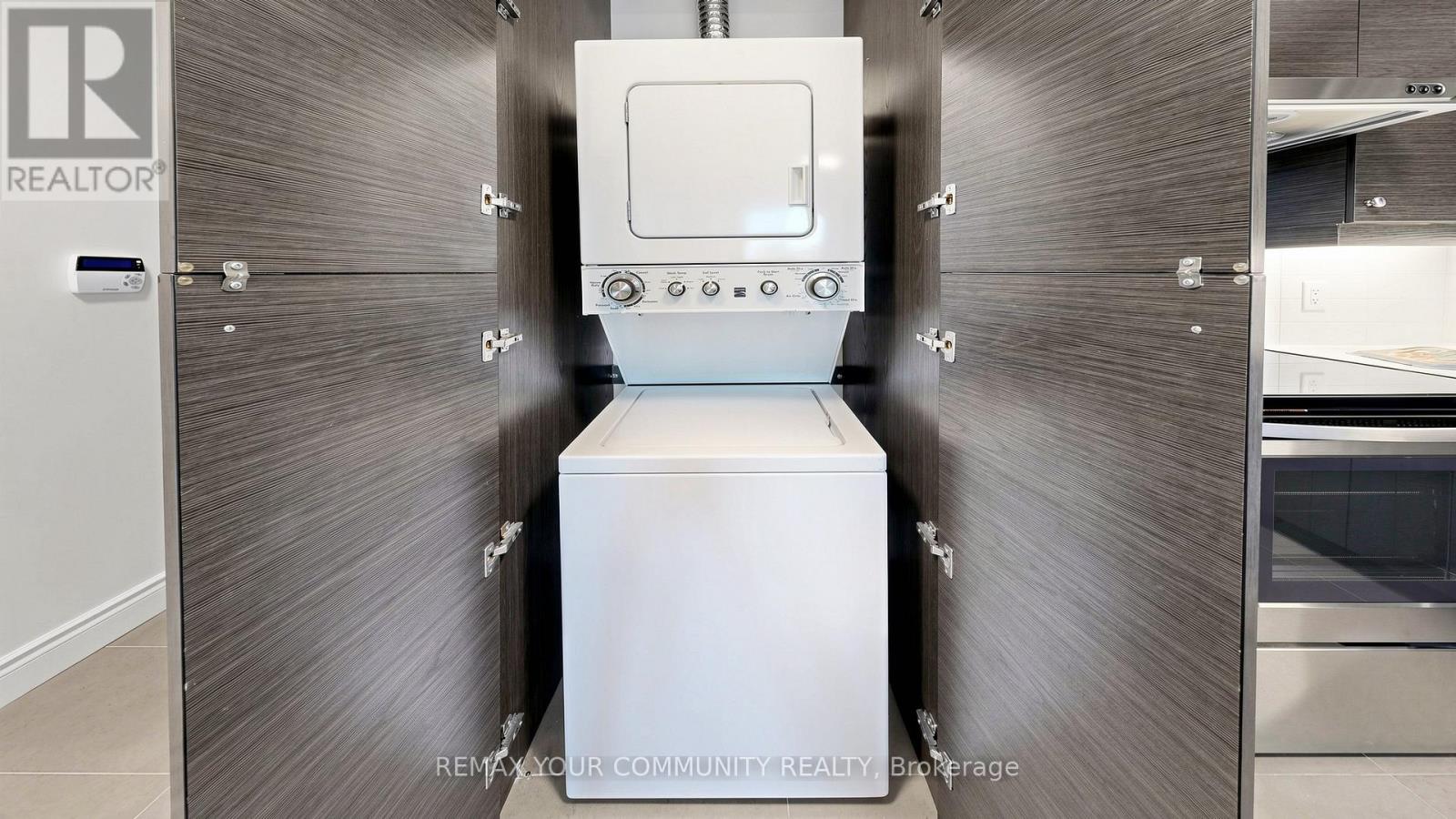 517 - 325 South Park Road, Markham, Ontario  L3T 0B8 - Photo 19 - N13039402