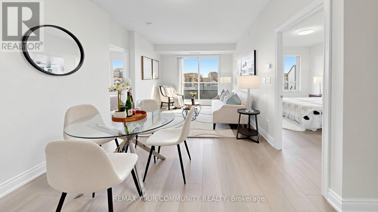 517 - 325 South Park Road, Markham, Ontario  L3T 0B8 - Photo 6 - N13039402