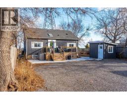 735 BEACH Boulevard, Hamilton, Ontario