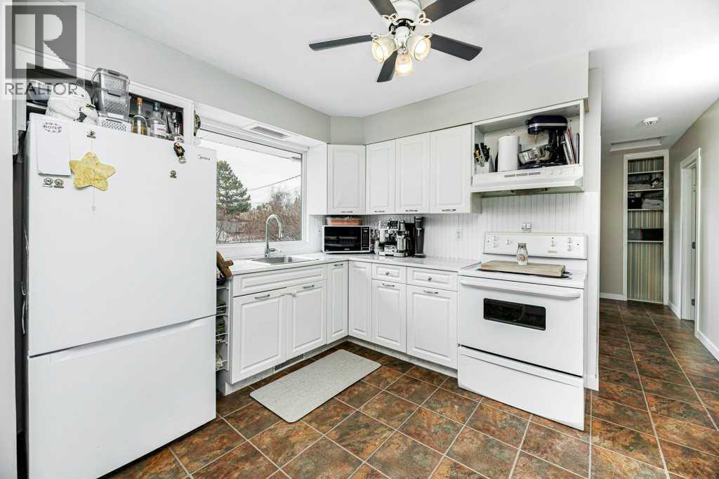 5209 Wilson Street, Blackfalds, Alberta  T0M 0J0 - Photo 10 - A2304507