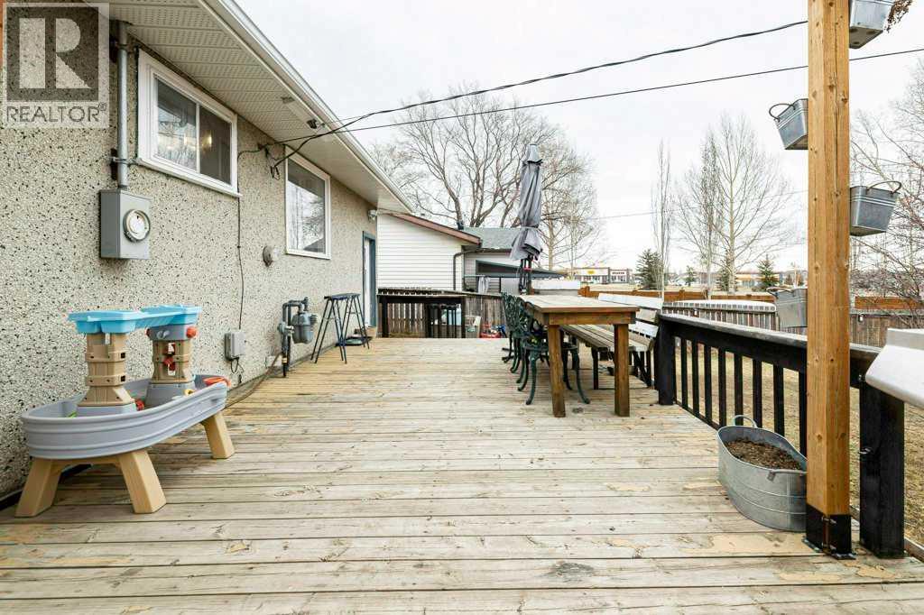 5209 Wilson Street, Blackfalds, Alberta  T0M 0J0 - Photo 14 - A2304507
