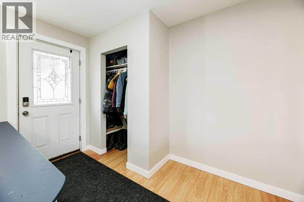 5209 Wilson Street, Blackfalds, Alberta  T0M 0J0 - Photo 4 - A2304507