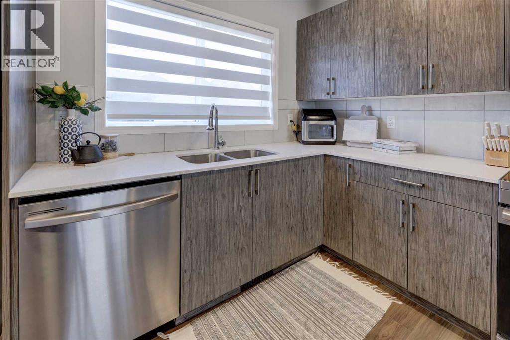 215 Chinook Gate Boulevard Sw, Airdrie, Alberta  T4B 5J4 - Photo 10 - A2295230