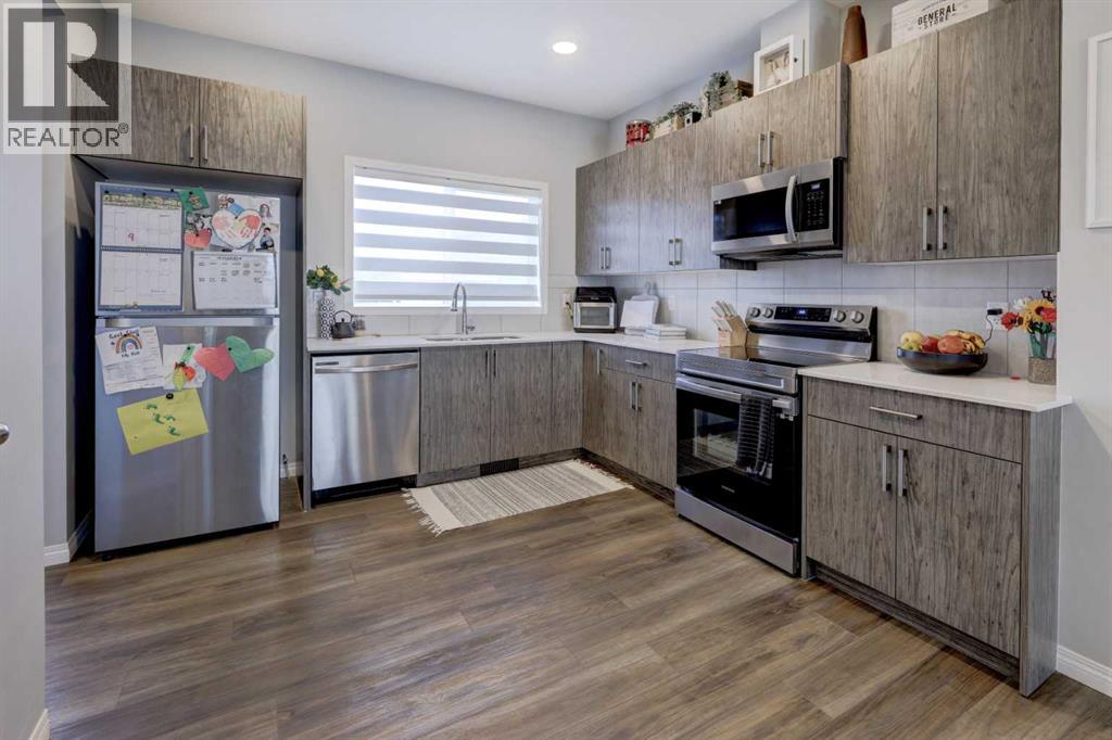 215 Chinook Gate Boulevard Sw, Airdrie, Alberta  T4B 5J4 - Photo 8 - A2295230