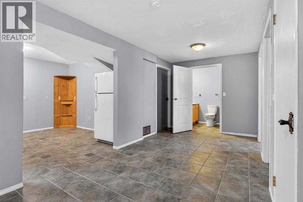 32 Fallingworth Court Ne, Calgary, Alberta  T3J 1G4 - Photo 30 - A2301348