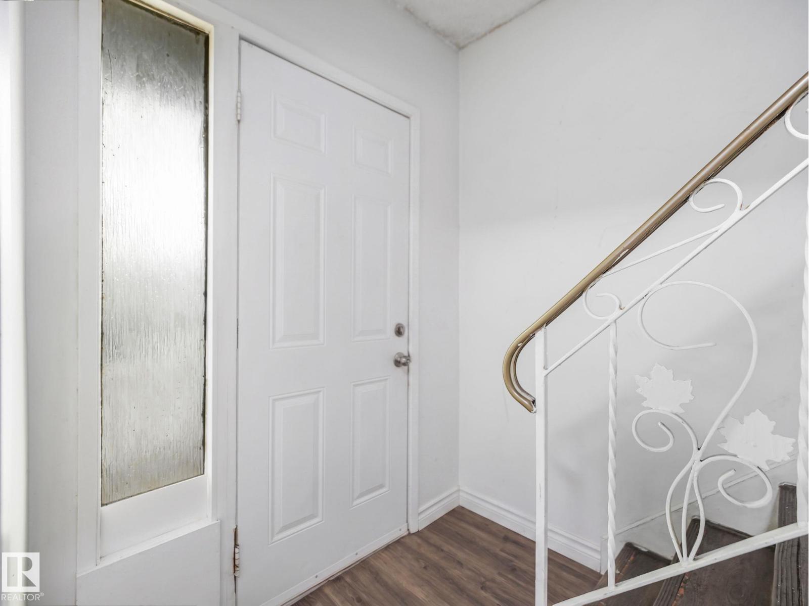 9632 106a Av Nw, Edmonton, Alberta  T5H 0T2 - Photo 6 - E4484259