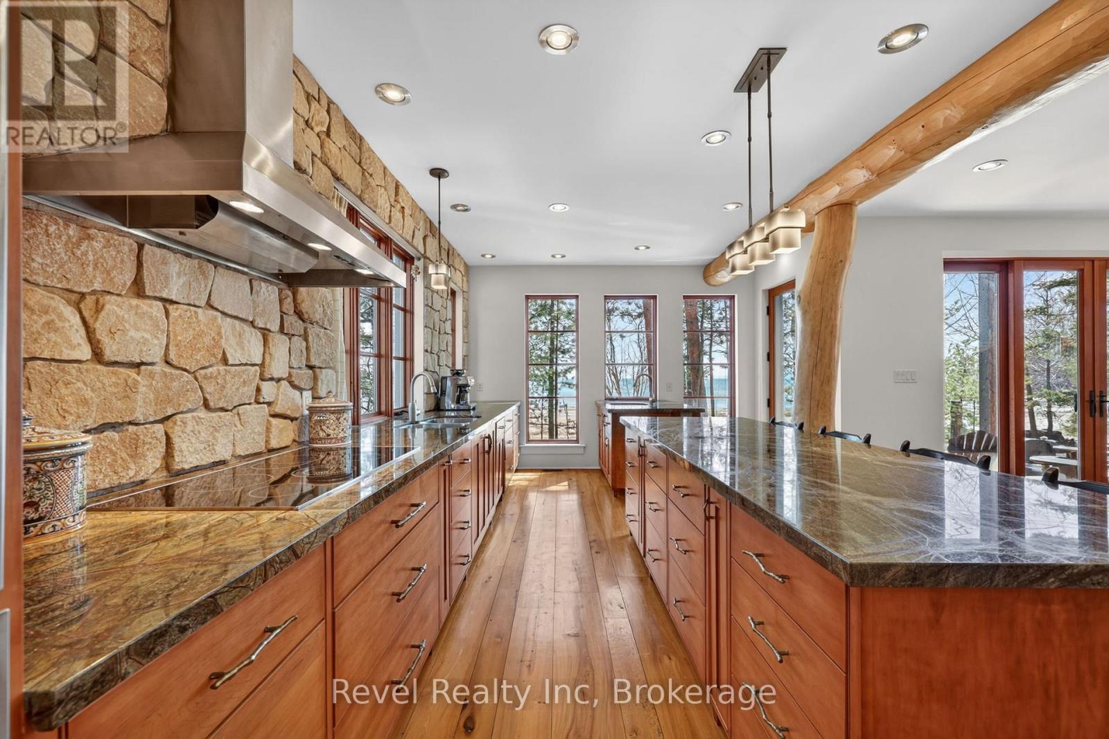 12 Walker Road, Tiny, Ontario  L0L 2J0 - Photo 15 - S13042930