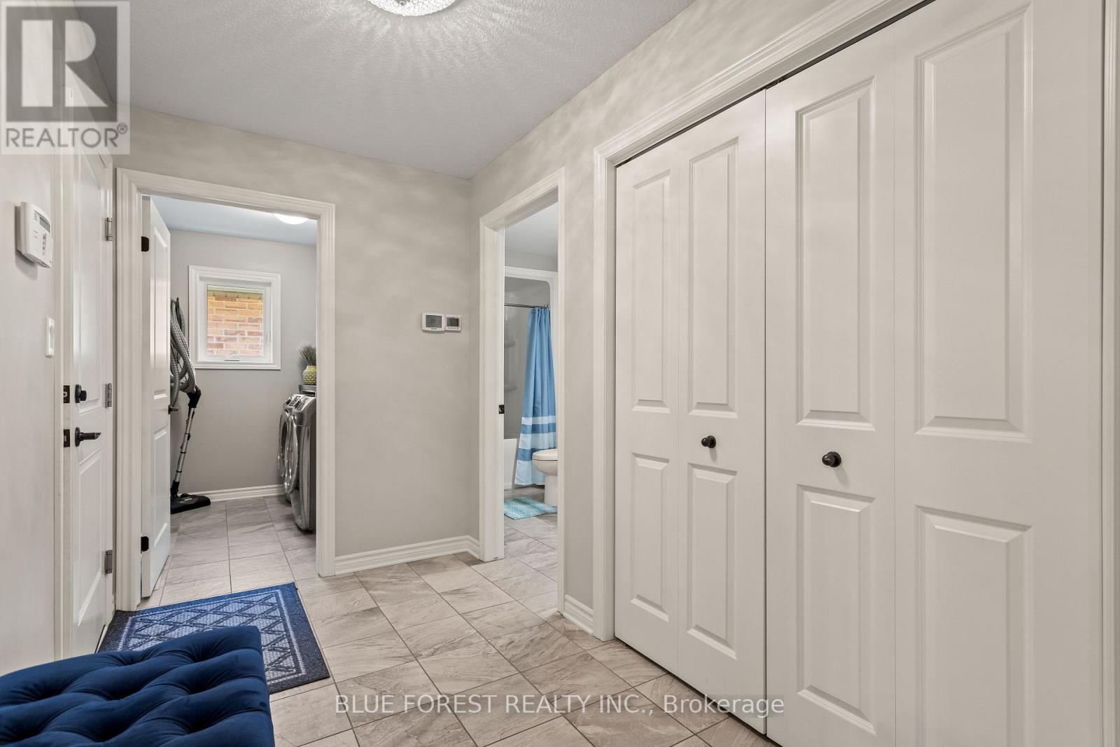 42 Hickory Lane, St. Thomas, Ontario  N5R 6K9 - Photo 11 - X12869580