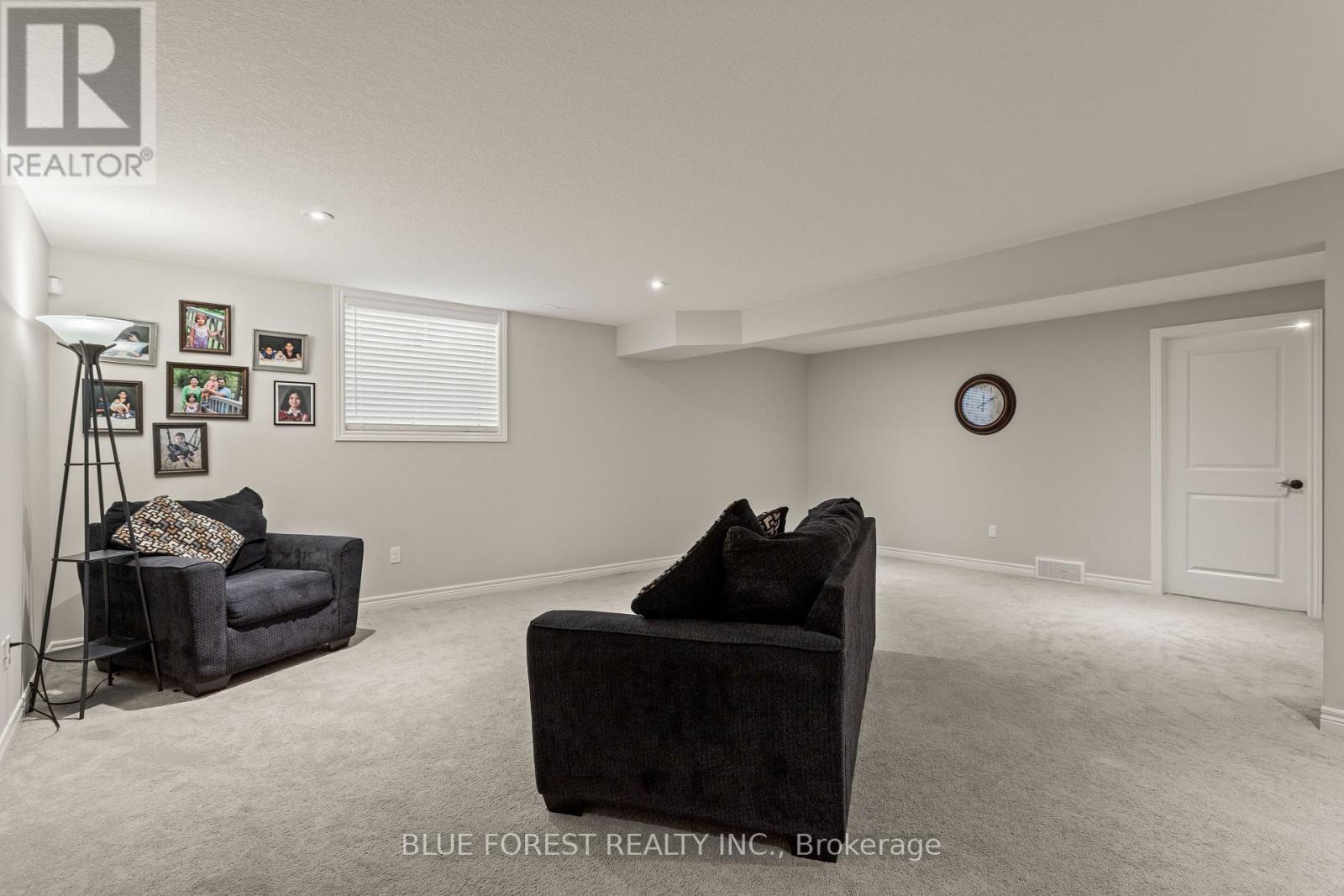 42 Hickory Lane, St. Thomas, Ontario  N5R 6K9 - Photo 34 - X12869580