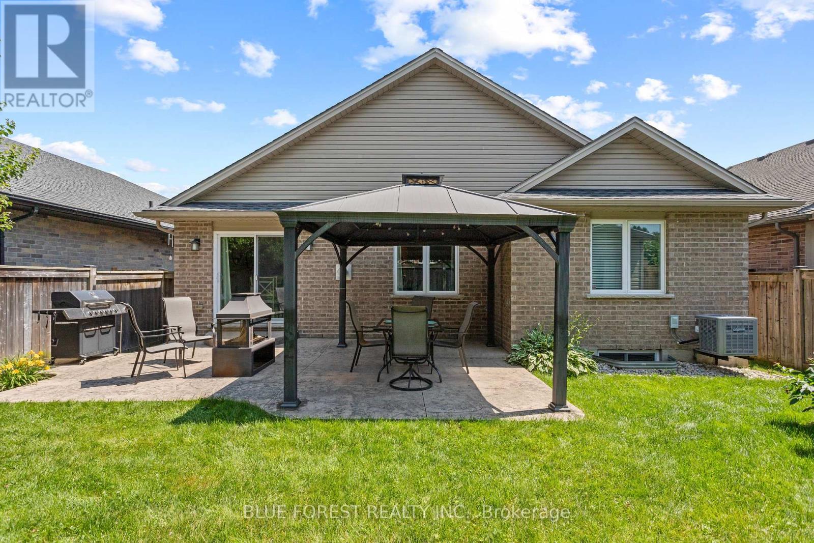 42 Hickory Lane, St. Thomas, Ontario  N5R 6K9 - Photo 43 - X12869580