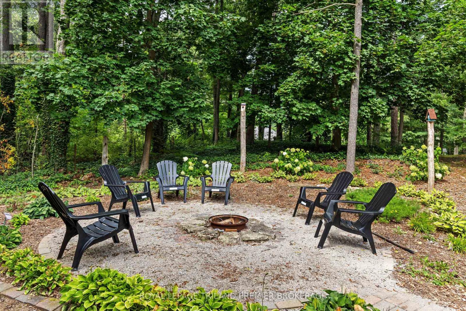 9936 Ontario Street, Lambton Shores, Ontario  N0M 2L0 - Photo 45 - X12987128