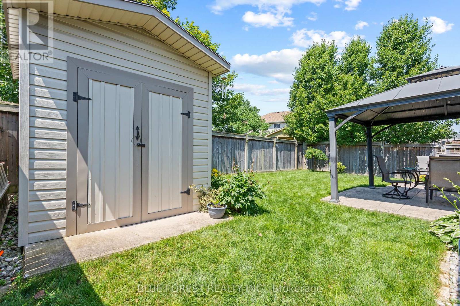 42 Hickory Lane, St. Thomas, Ontario  N5R 6K9 - Photo 46 - X12869580