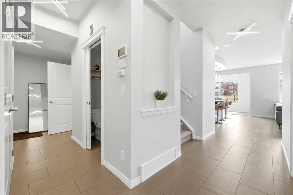 83 Nolanfield Court NW, Calgary, Alberta  T3R 0L8 - Photo 6 - A2296330