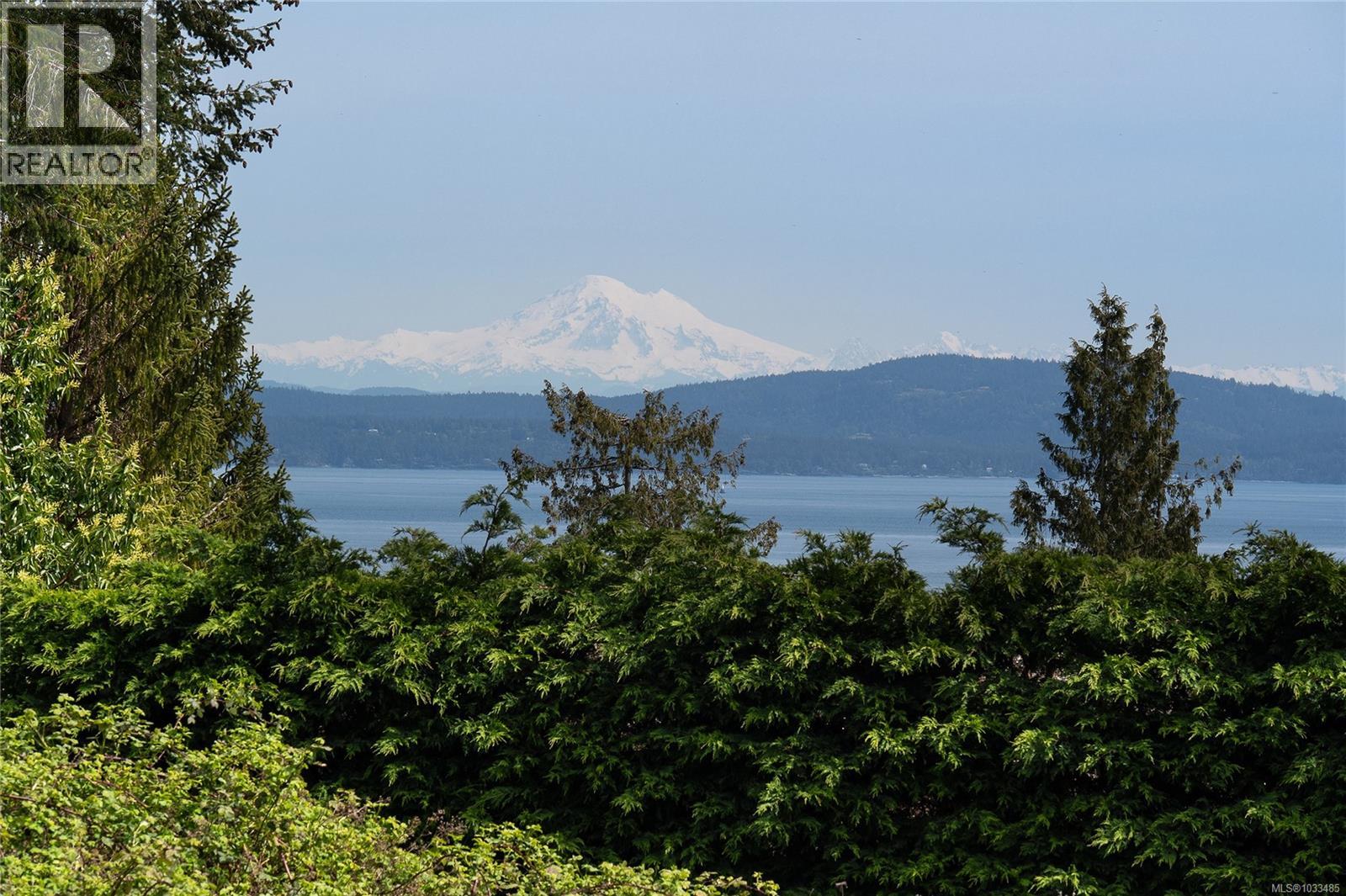 805 Yole Pl, Saanich, British Columbia