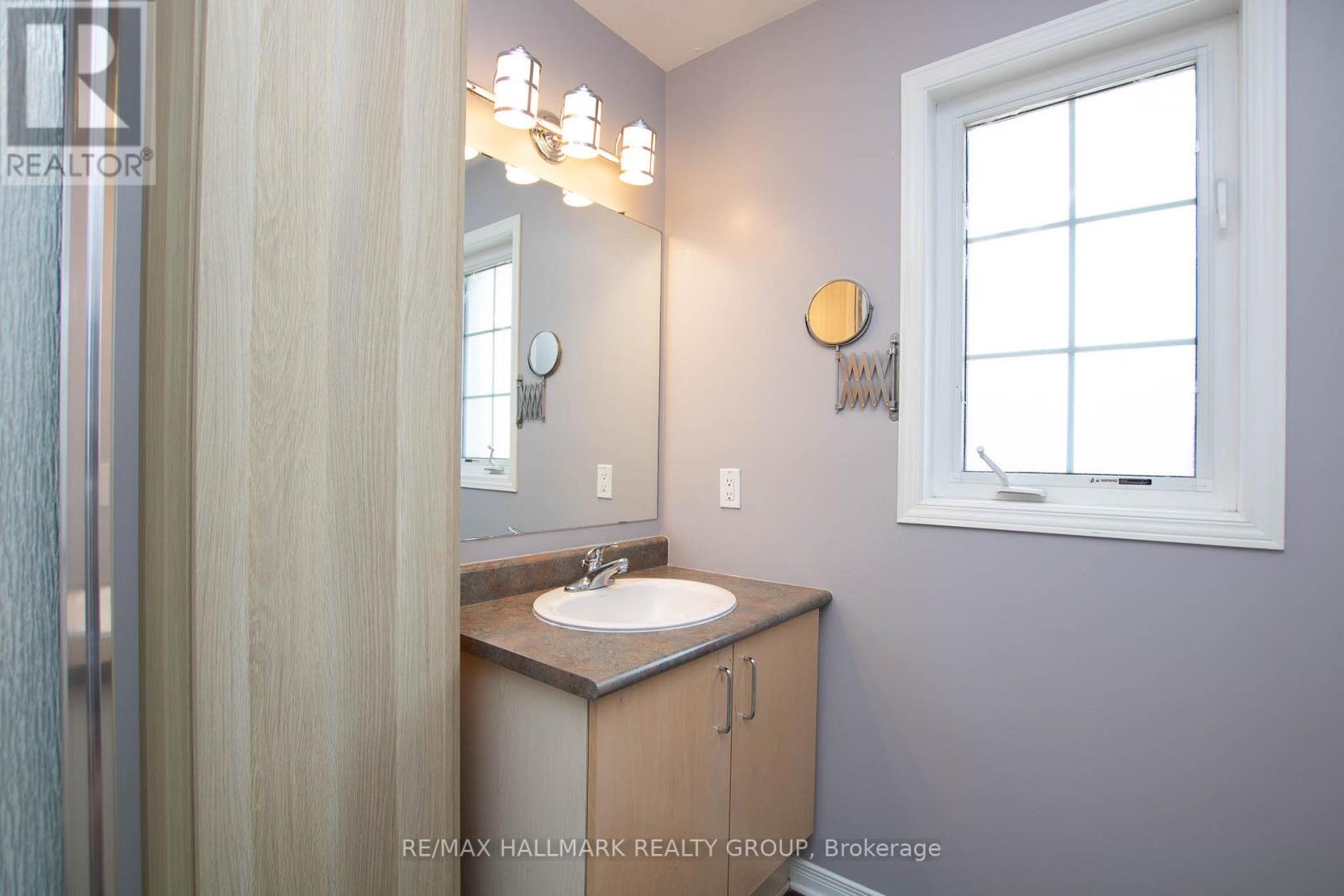 317 Freedom Private, Ottawa, Ontario  K1G 6W3 - Photo 19 - X13045076