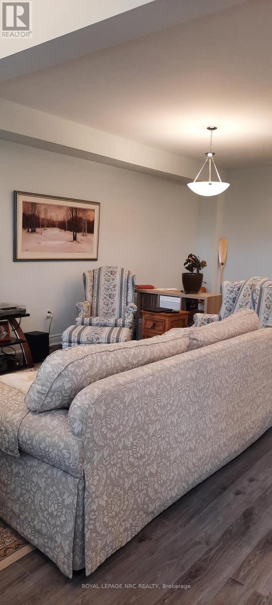 16 Paradise Grove, Niagara-On-The-Lake, Ontario  L0S 1T0 - Photo 4 - X13012808