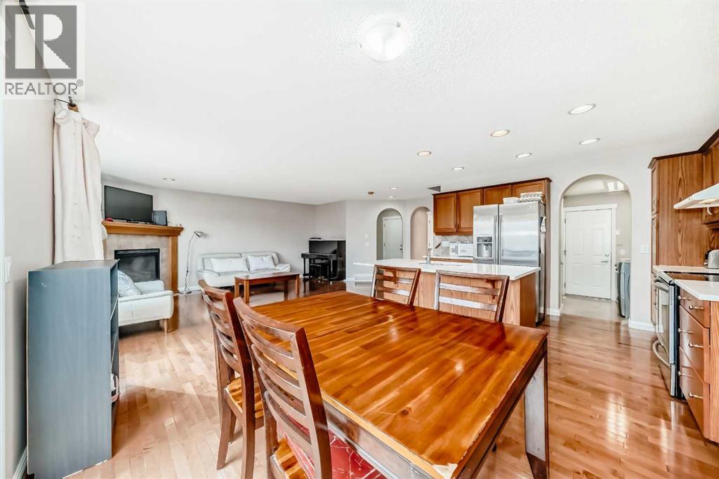 264 Everwillow Green Sw, Calgary, Alberta  T2Y 4V9 - Photo 14 - A2304858