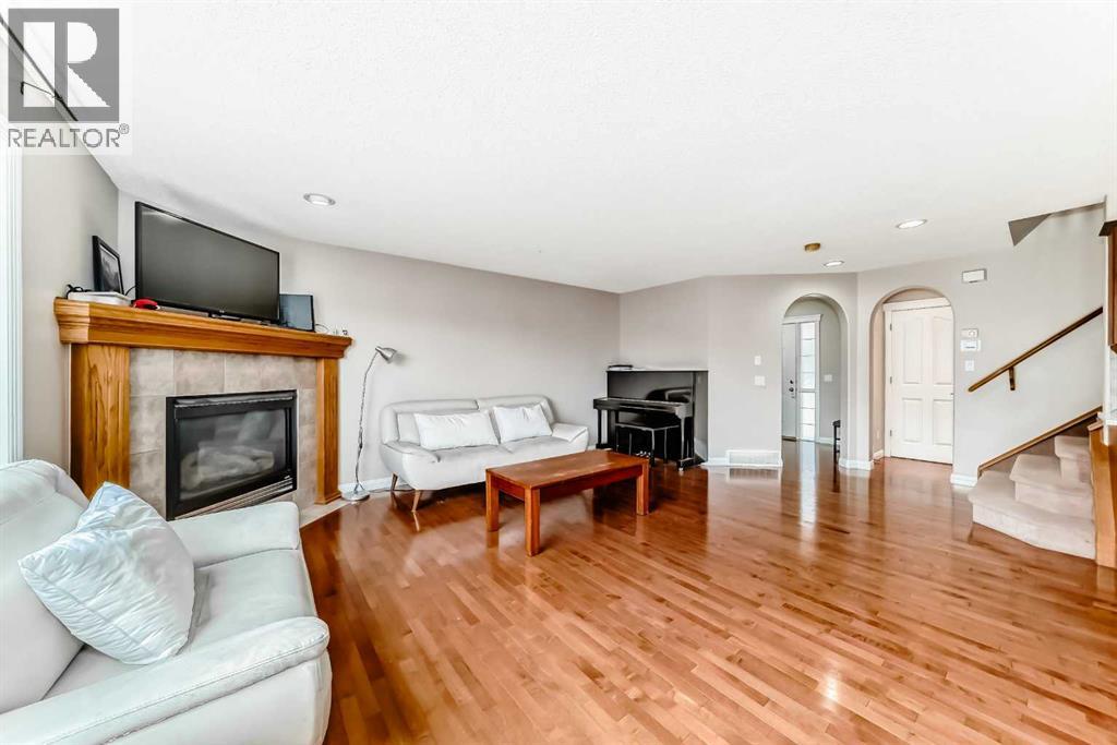 264 Everwillow Green Sw, Calgary, Alberta  T2Y 4V9 - Photo 16 - A2304858