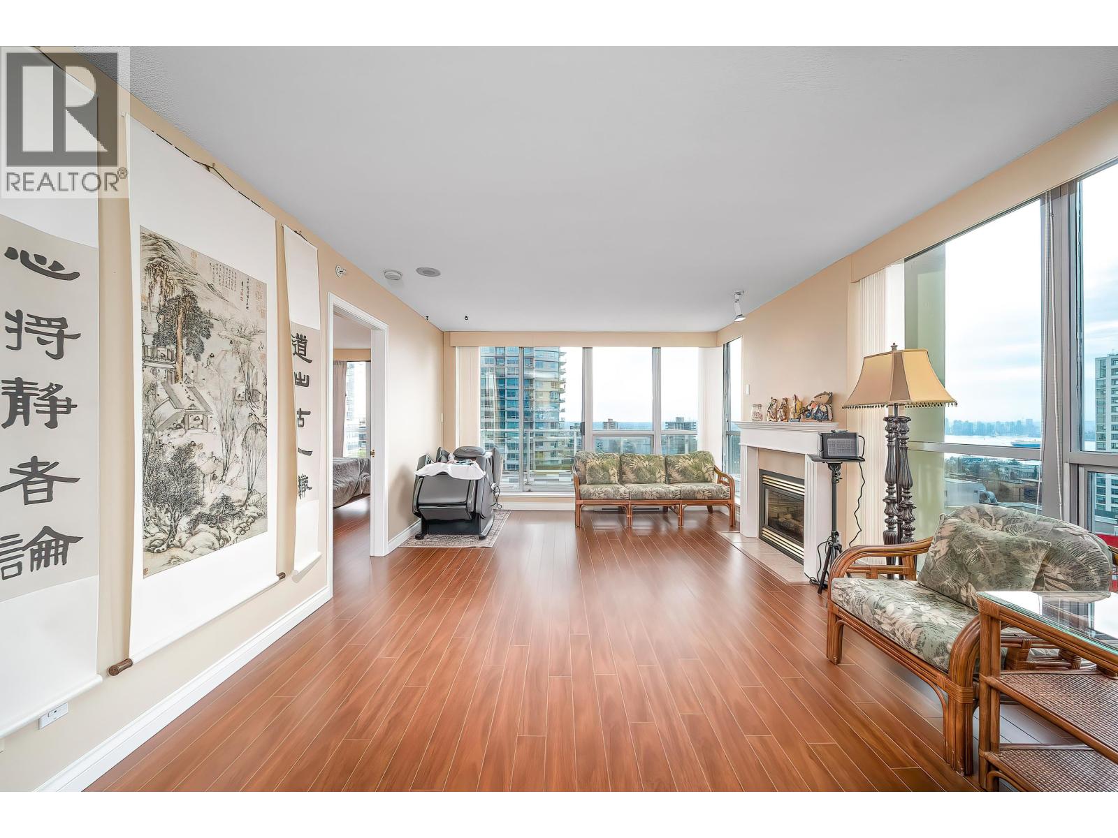 906 108 E 14th Street, North Vancouver, British Columbia  V7L 2N3 - Photo 4 - R3112889