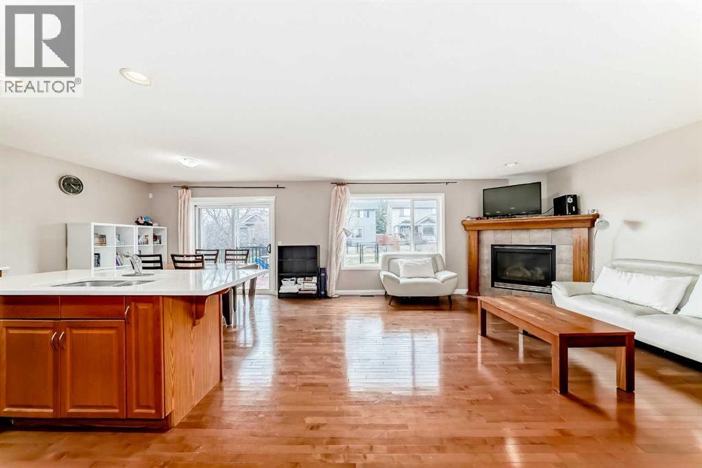 264 Everwillow Green Sw, Calgary, Alberta  T2Y 4V9 - Photo 11 - A2304858