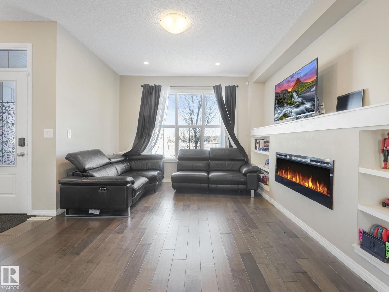 8119 Chappelle Wy Sw, Edmonton, Alberta  T6W 3L7 - Photo 5 - E4484261