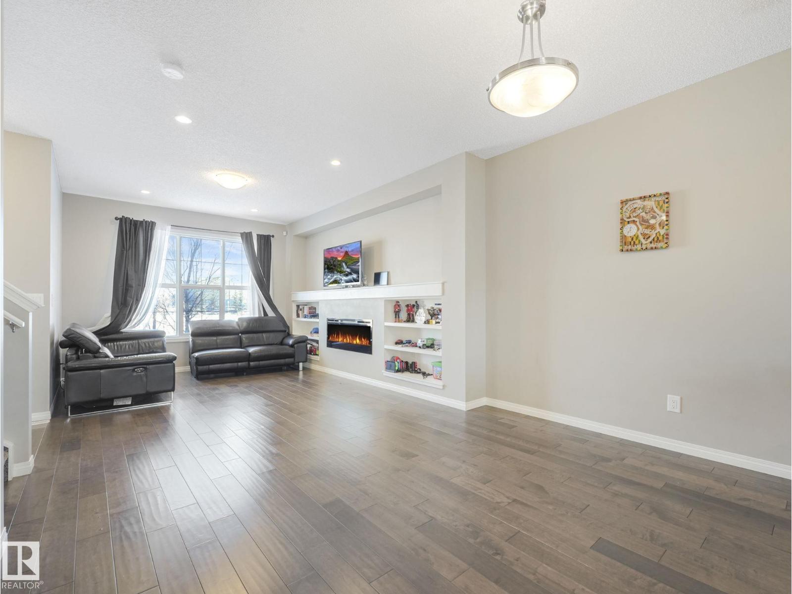 8119 Chappelle Wy Sw, Edmonton, Alberta  T6W 3L7 - Photo 9 - E4484261