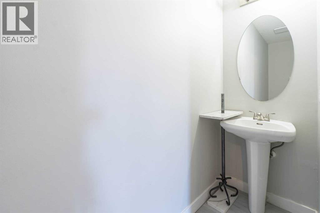 41 Los Alamos Crescent Ne, Calgary, Alberta  T1Y 7E9 - Photo 10 - A2304867