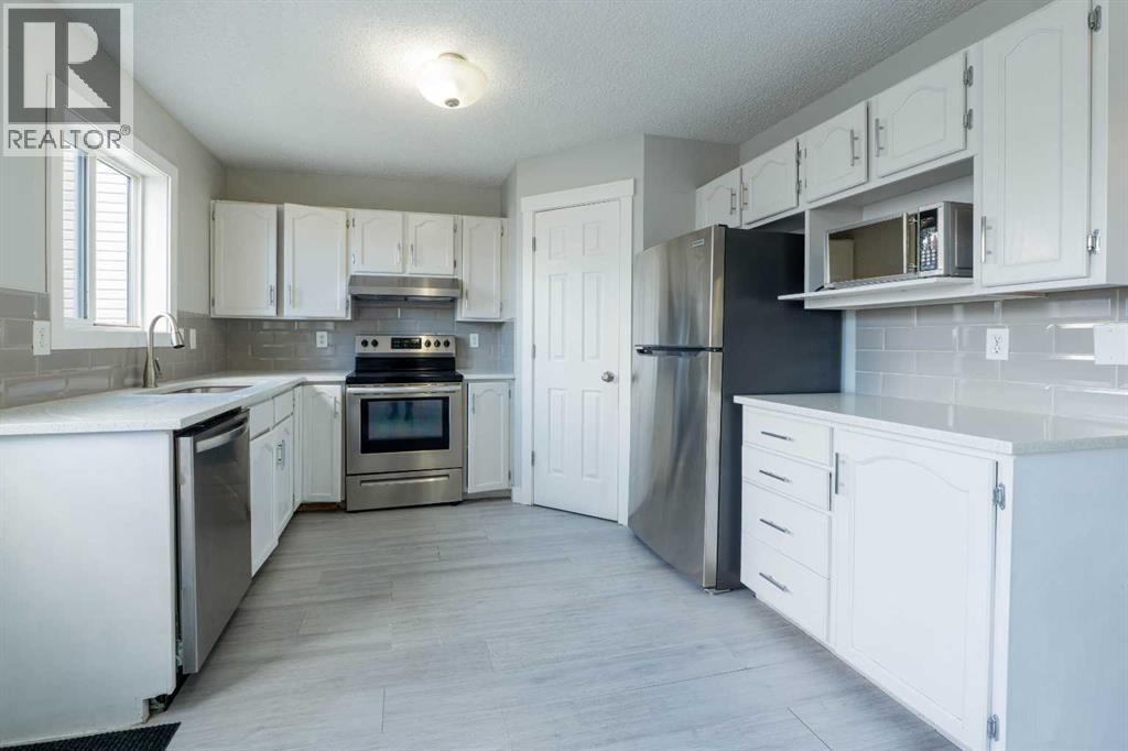 41 Los Alamos Crescent Ne, Calgary, Alberta  T1Y 7E9 - Photo 13 - A2304867