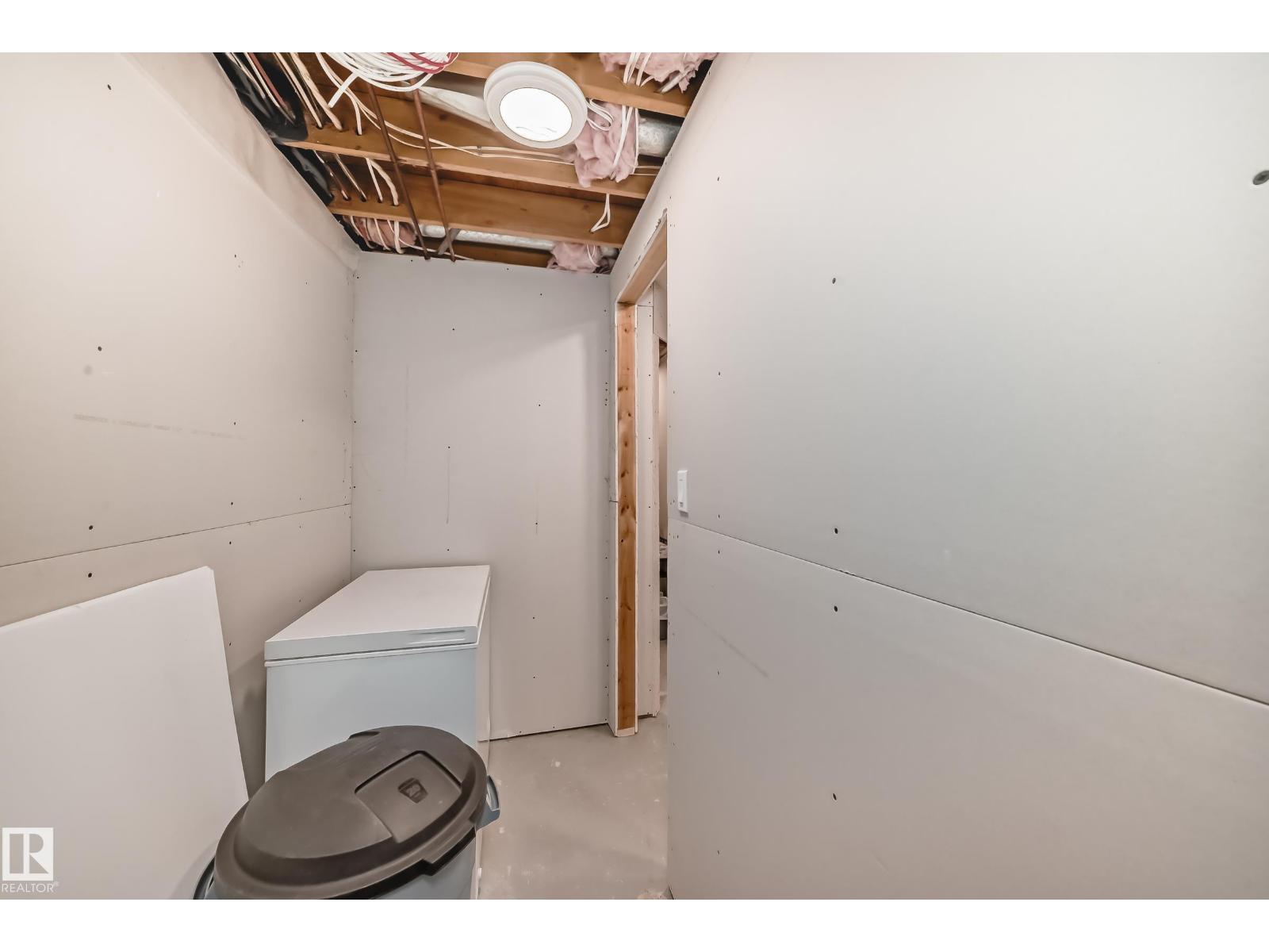 3207 139 Av Nw, Edmonton, Alberta  T5Y 1T2 - Photo 37 - E4484264