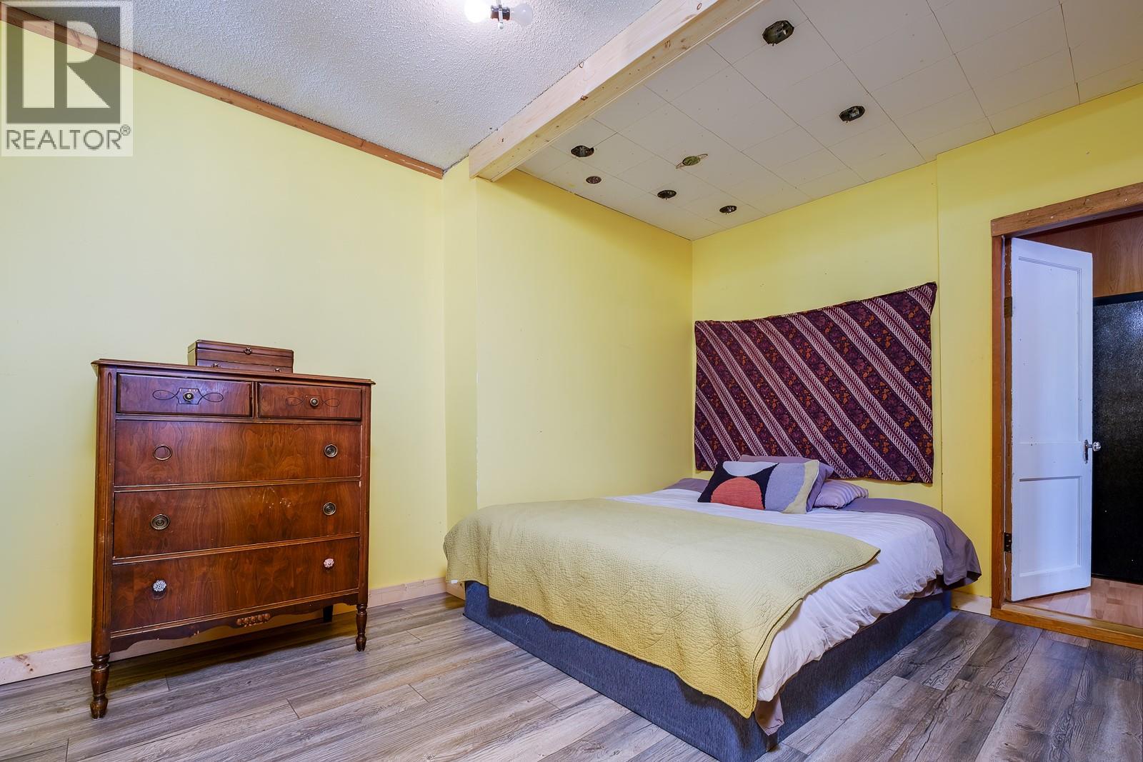 2034 Cliff Street, Rossland, British Columbia  V0G 1Y0 - Photo 26 - 10383399