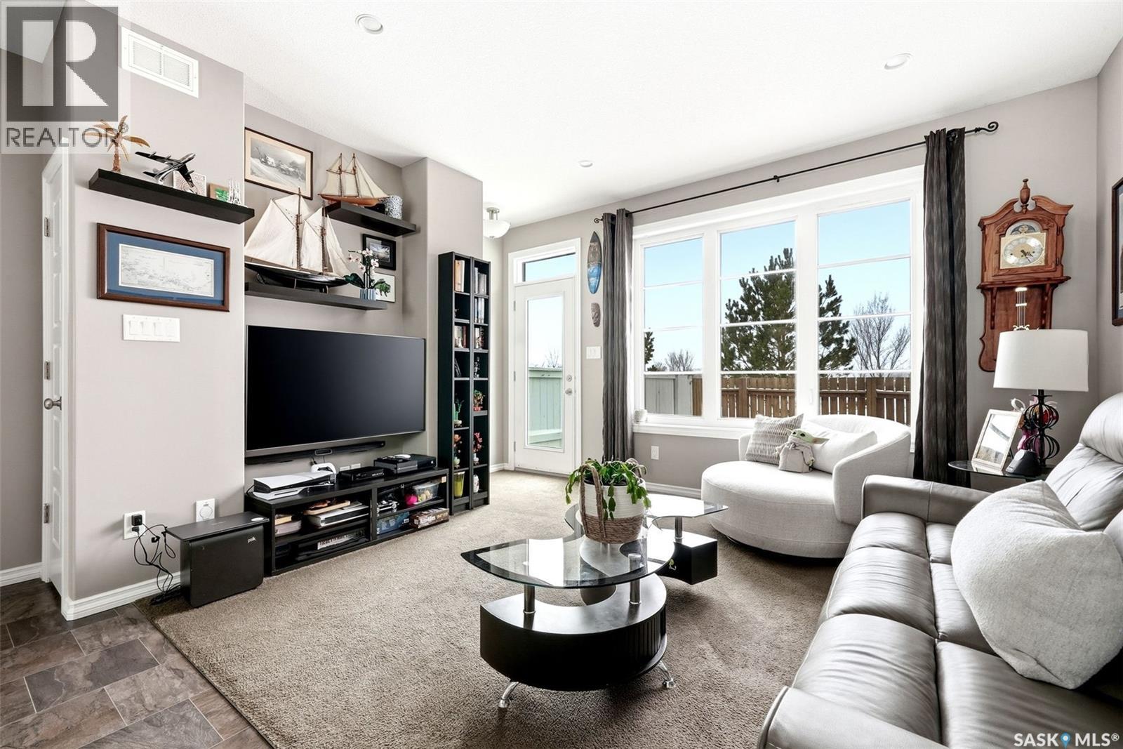 148 3229 Elgaard Drive, Regina, Saskatchewan  S4X 0L2 - Photo 3 - SK033888