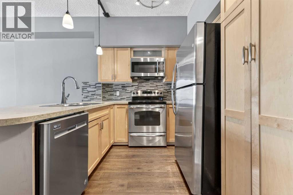 312, 205 Riverfront Avenue SW, Calgary, Alberta  T2P 5K4 - Photo 16 - A2303816