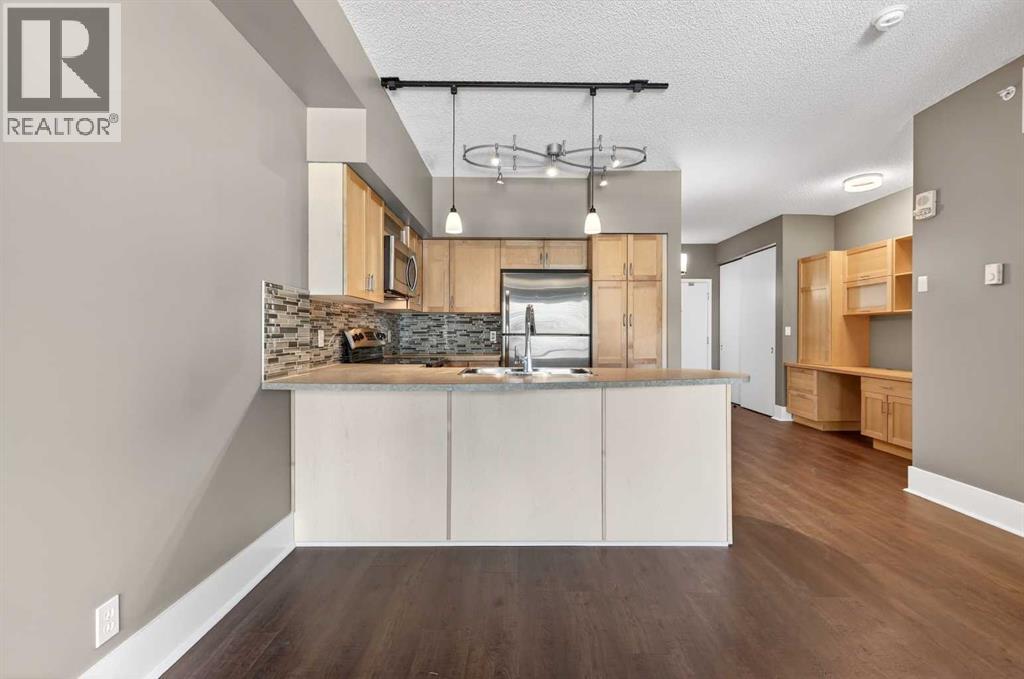 312, 205 Riverfront Avenue SW, Calgary, Alberta  T2P 5K4 - Photo 12 - A2303816