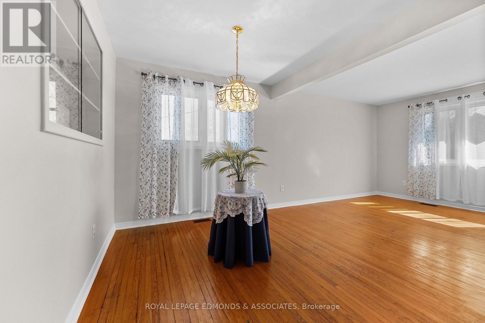 498 Estelle Street, Pembroke, Ontario  K8A 3G8 - Photo 15 - X13045106