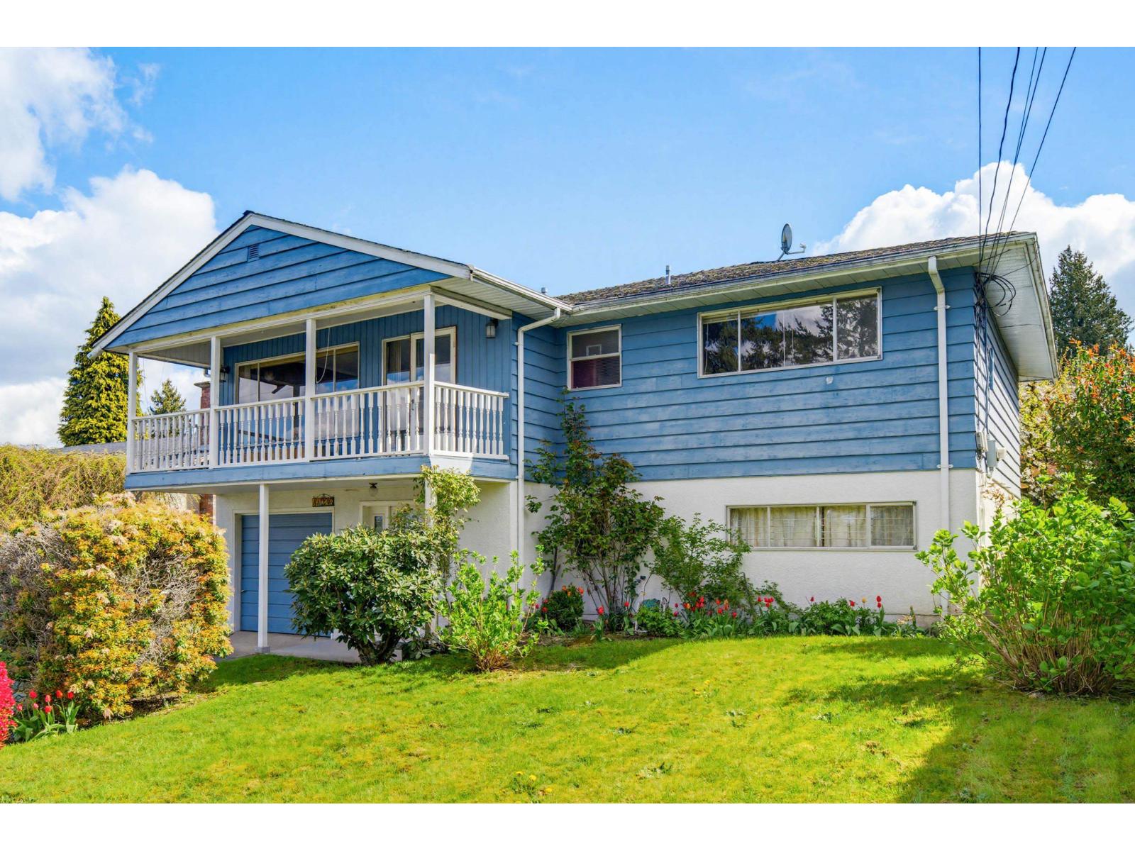 11236 135 Street, Surrey, British Columbia  V3R 2Z7 - Photo 1 - R3114227