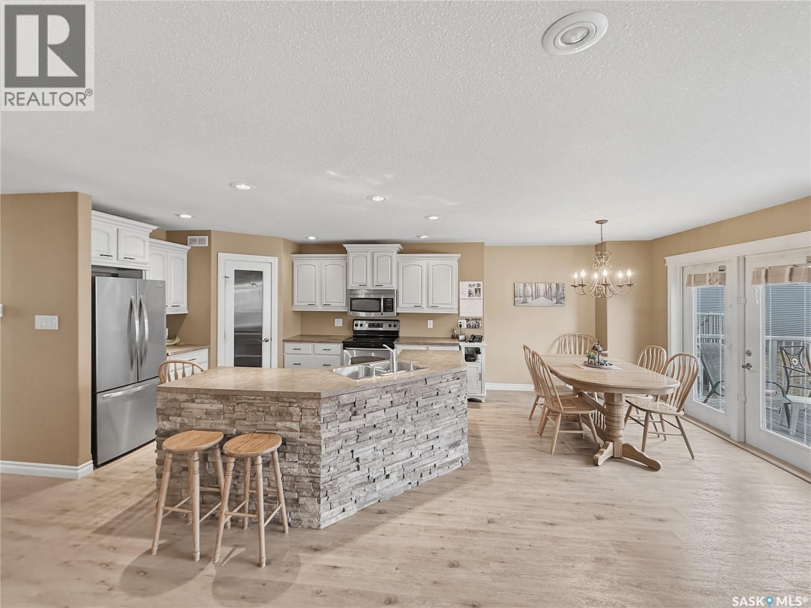 22 500 Battleford Trail, Swift Current, Saskatchewan  S9H 5M7 - Photo 10 - SK033842