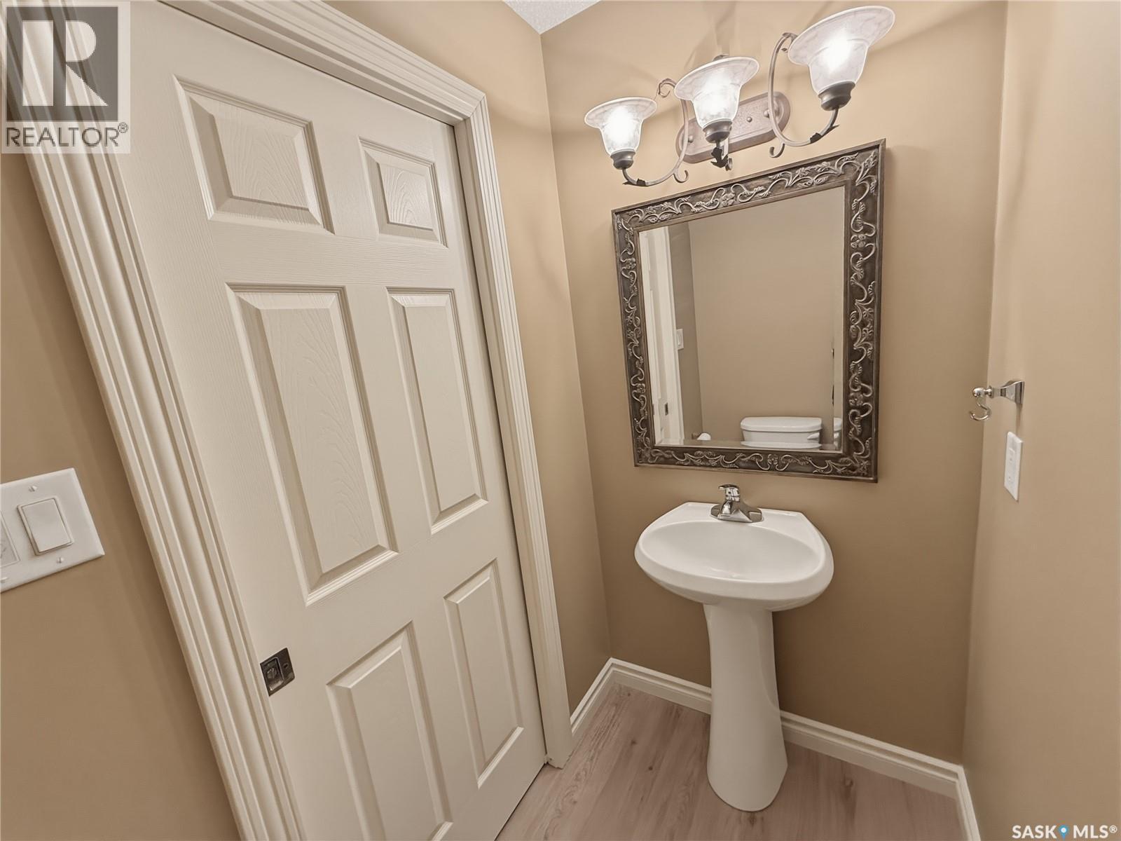 22 500 Battleford Trail, Swift Current, Saskatchewan  S9H 5M7 - Photo 7 - SK033842