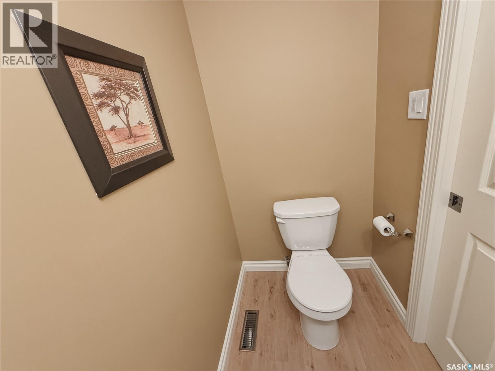 22 500 Battleford Trail, Swift Current, Saskatchewan  S9H 5M7 - Photo 8 - SK033842