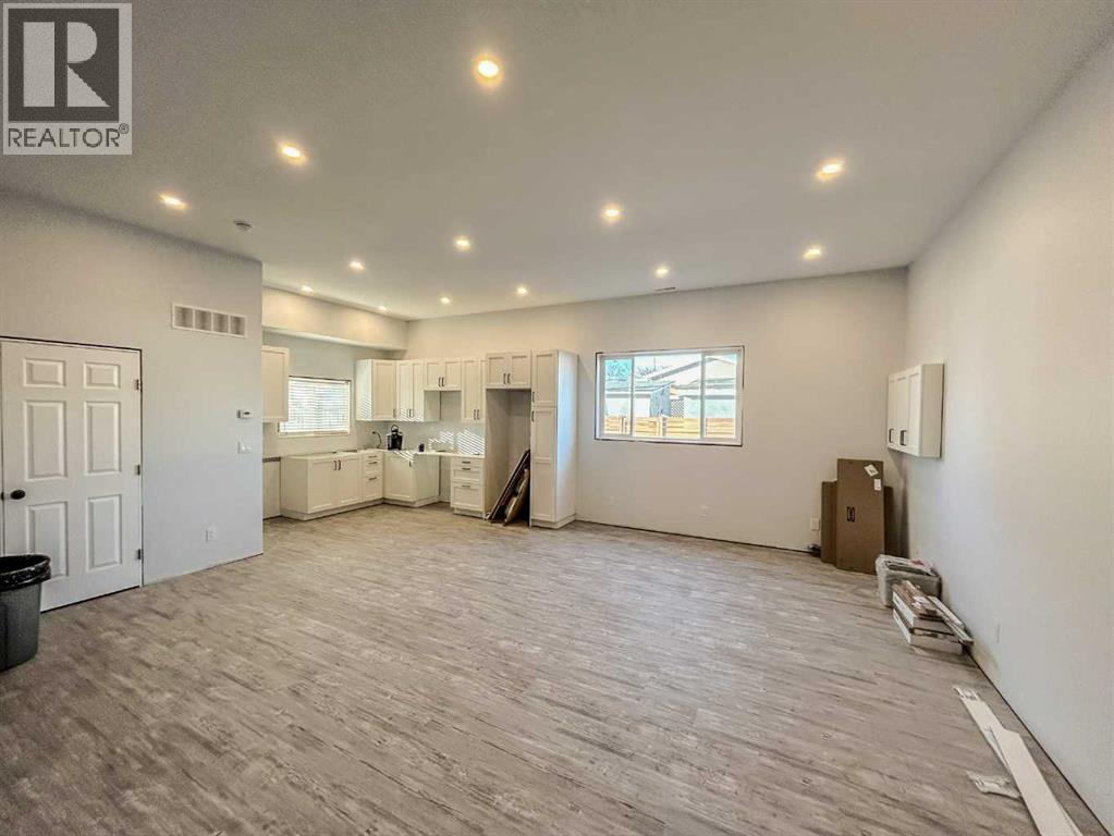 21 3 Avenue W, Marshall, Saskatchewan  S0M 1R0 - Photo 2 - A2280492