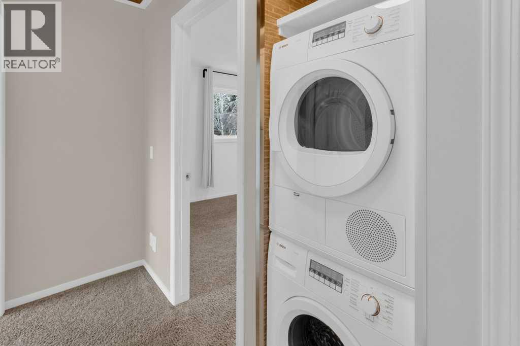 79 Scenic Way NW, Calgary, Alberta  T3L 1B4 - Photo 14 - A2304539