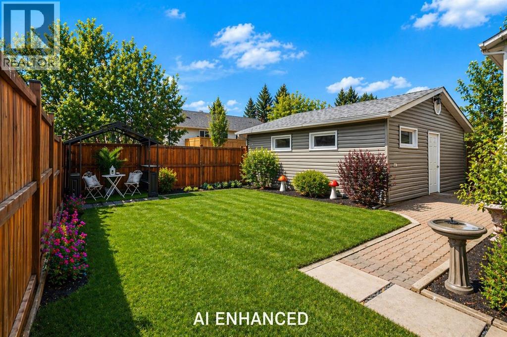 79 Scenic Way NW, Calgary, Alberta  T3L 1B4 - Photo 5 - A2304539