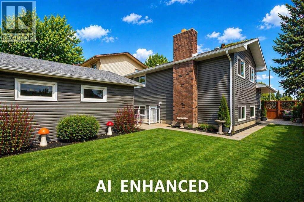 79 Scenic Way NW, Calgary, Alberta  T3L 1B4 - Photo 4 - A2304539